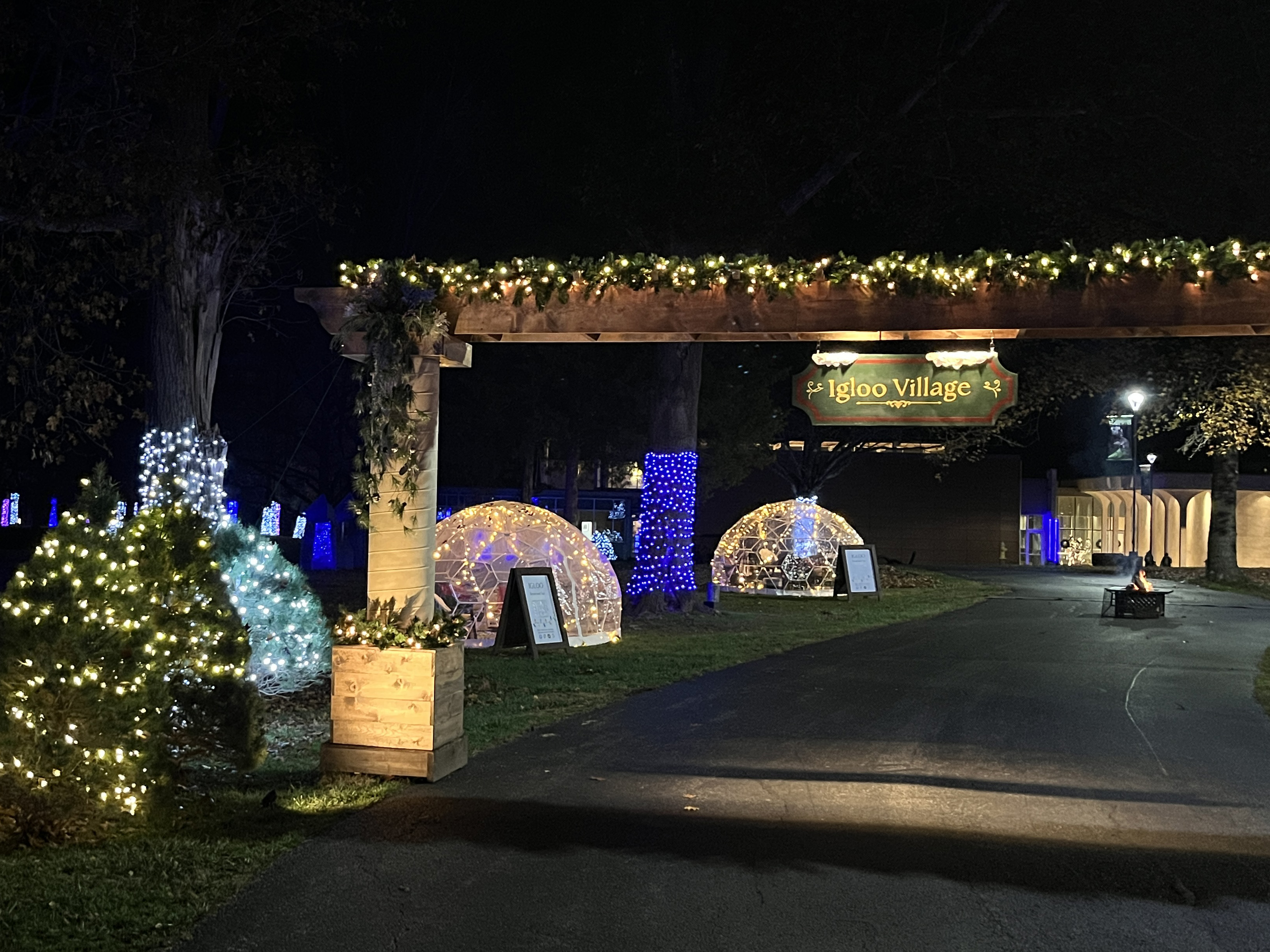 The Lights at Cedarhurst